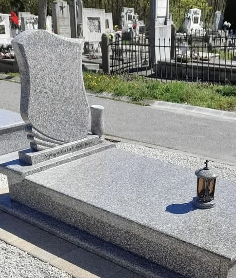 Gránit síremlék